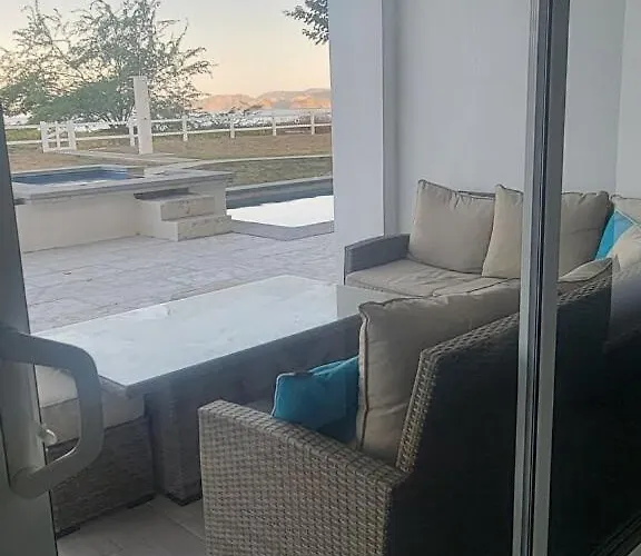 Casa Colotico Beachfront In Potrero Apartment Playa Flamingo